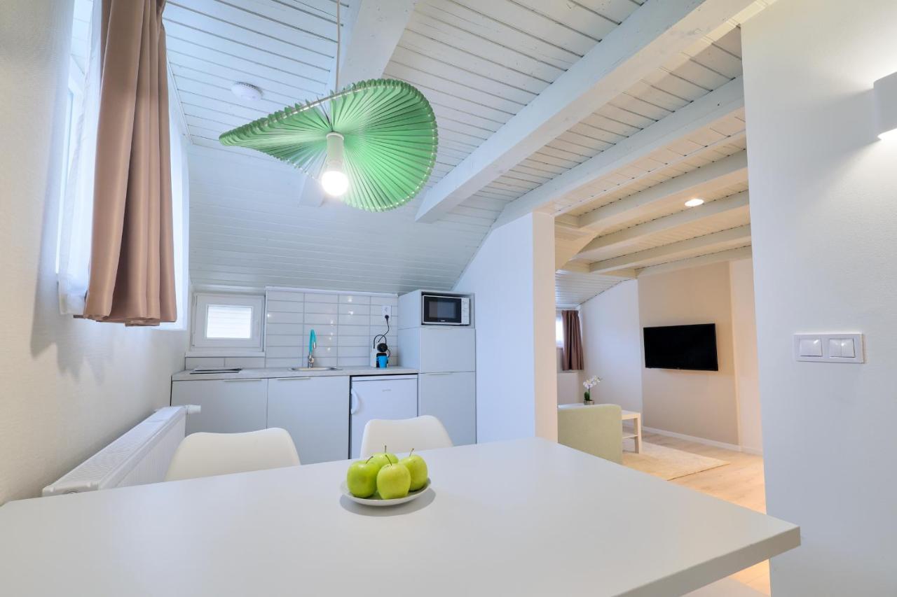 Apartment Oliver 2 *